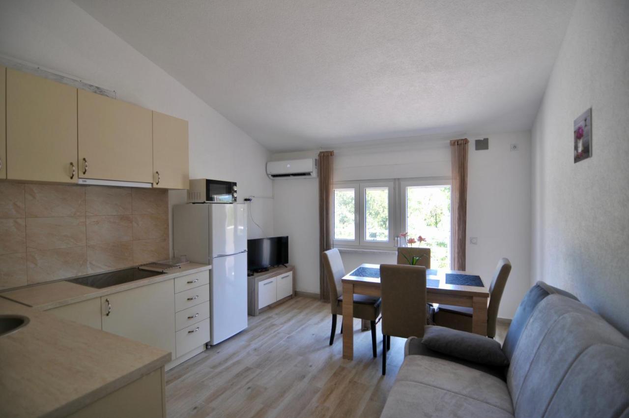 Mrcevac Netho Apartments Brda מראה חיצוני תמונה